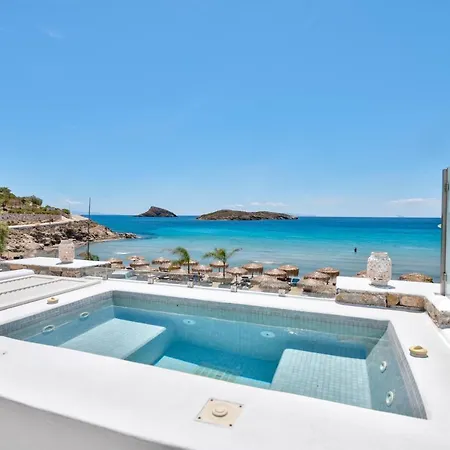 Calma Boutique ホテル 3*