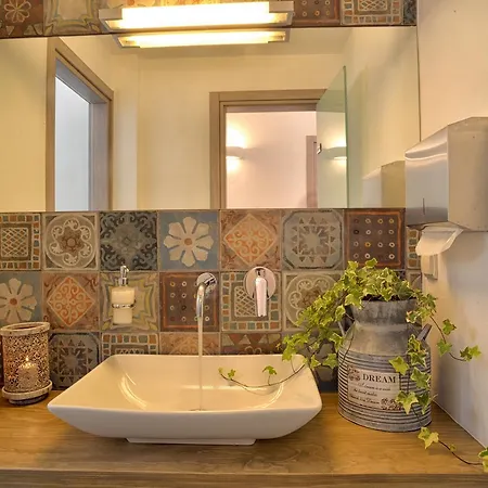 Calma Boutique ホテル