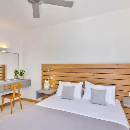 Hotel Calma Boutique Posidhonía