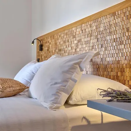 Hotel Calma Boutique 3*