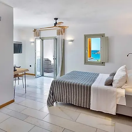 Calma Boutique Hotel 3*