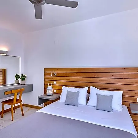 Calma Boutique Hotel Posidhonía
